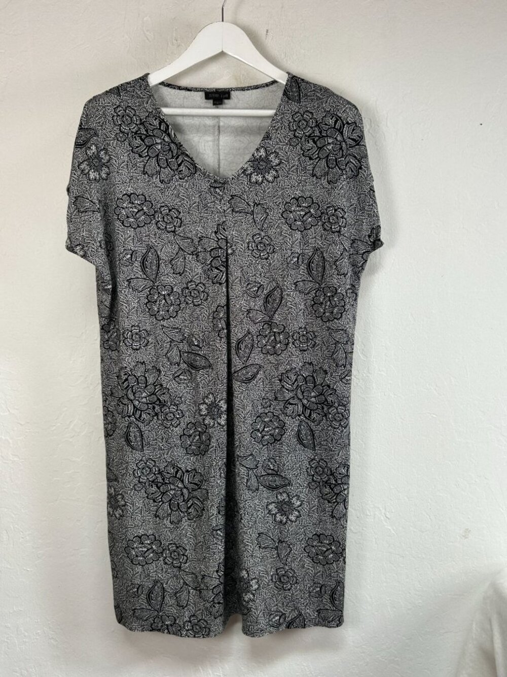 J.Jill Wearever Collection Womens Black White Floral V-Neck Shift Dress Medium